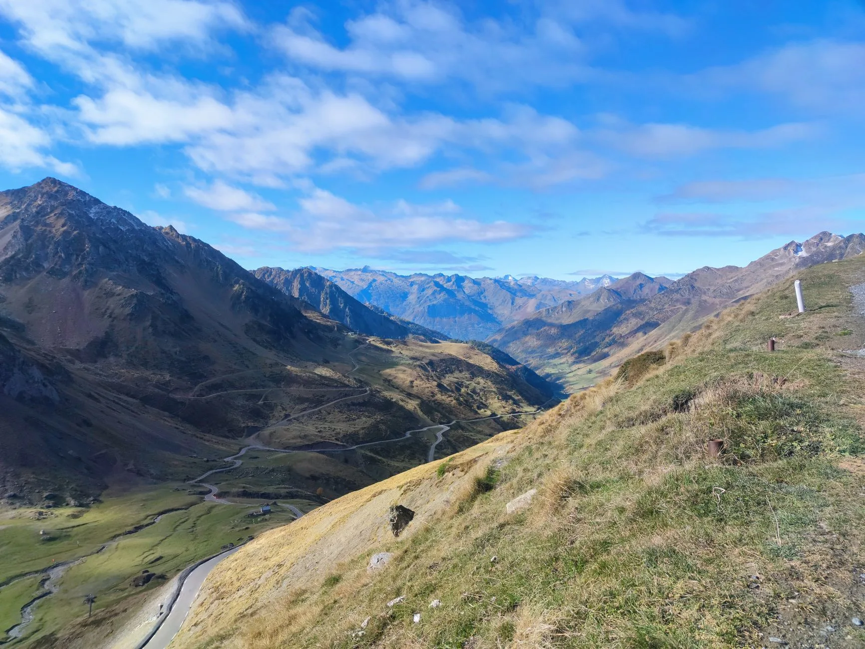 Cols, routes de montagne et saison : ce qu'il faut savoir